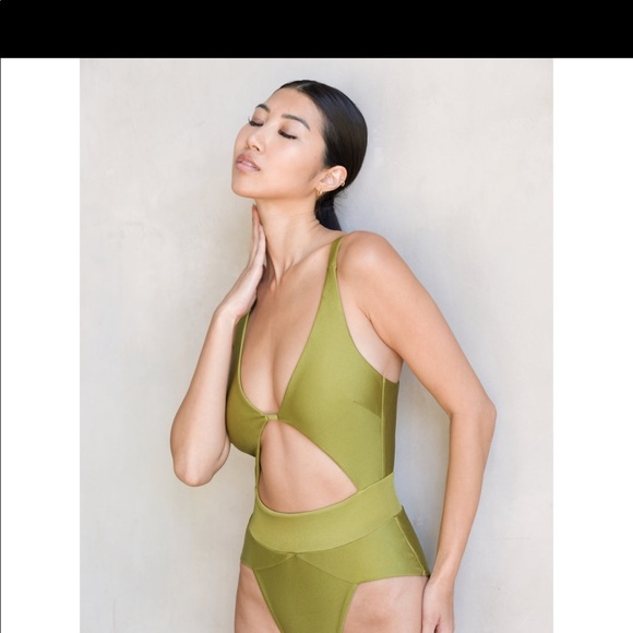 MBM Aspire Swimsuit - Picture 4 of 5